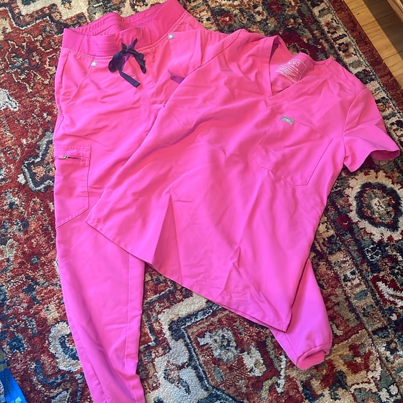 FIGS JOGGERS XS - Picture 1 of 3